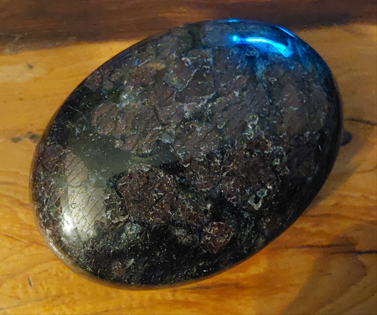 Palmstone - Garnet