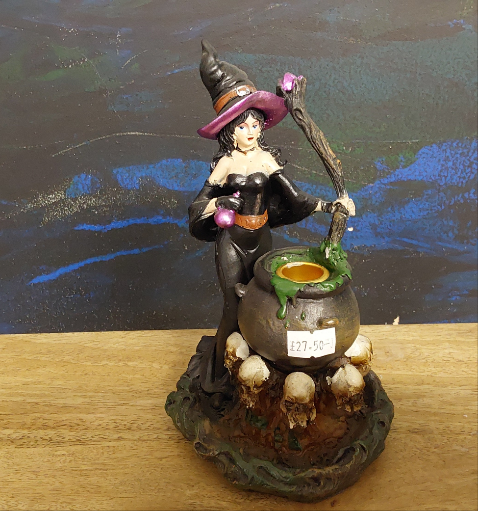 Witch with Cauldron Backflow  Burner