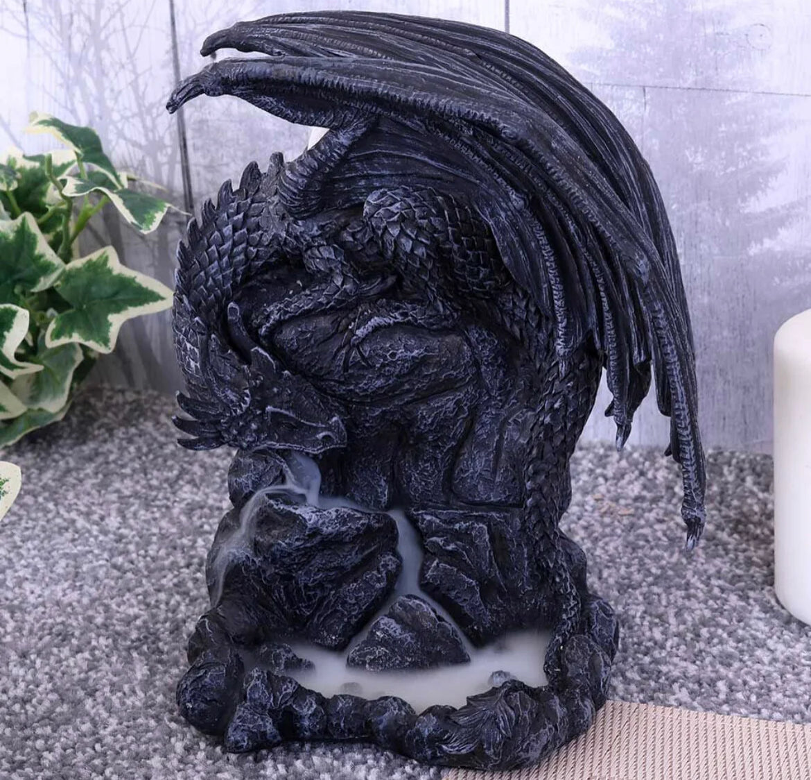 Dragon pool backflow incense burner
