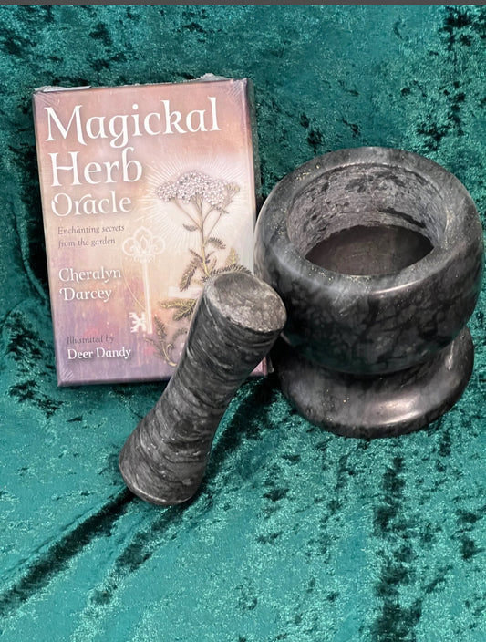 Magickal Herb Oracle - Cheralyn Darcey