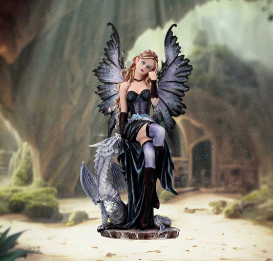 Adriana Nemesis figurine