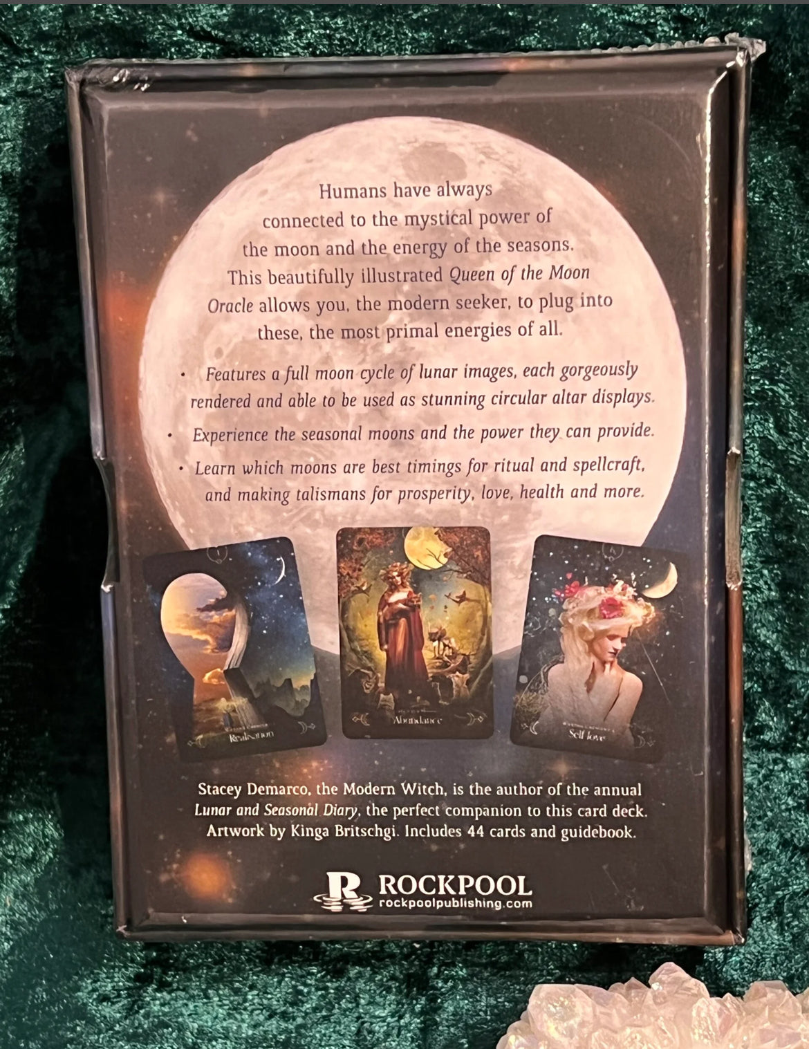 Queen of the Moon Oracle