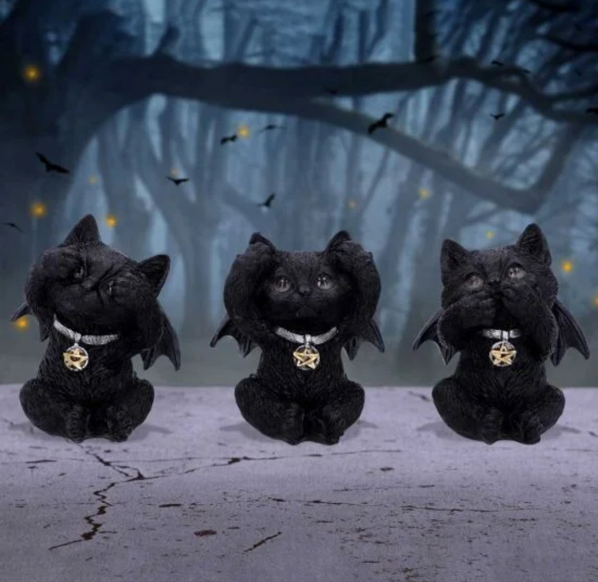 Three Wise Vampuss  9cm