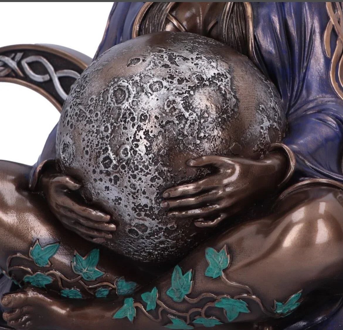Triple Moon Goddess 31cm