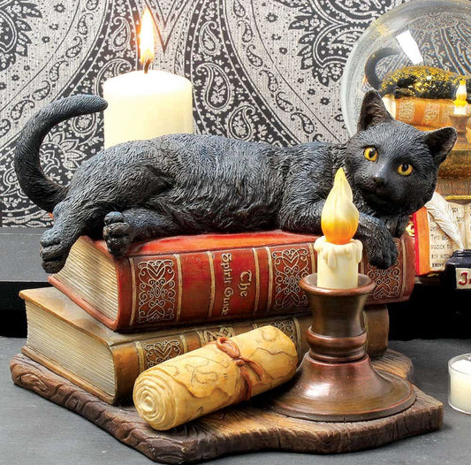 The Witching Hour 20.5cm