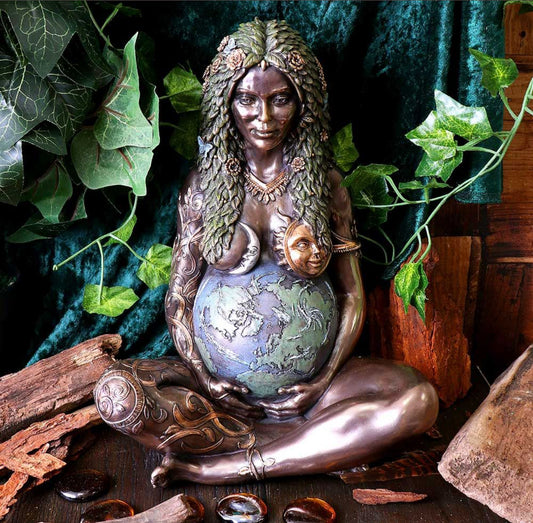Bronze Mother Earth 30cm