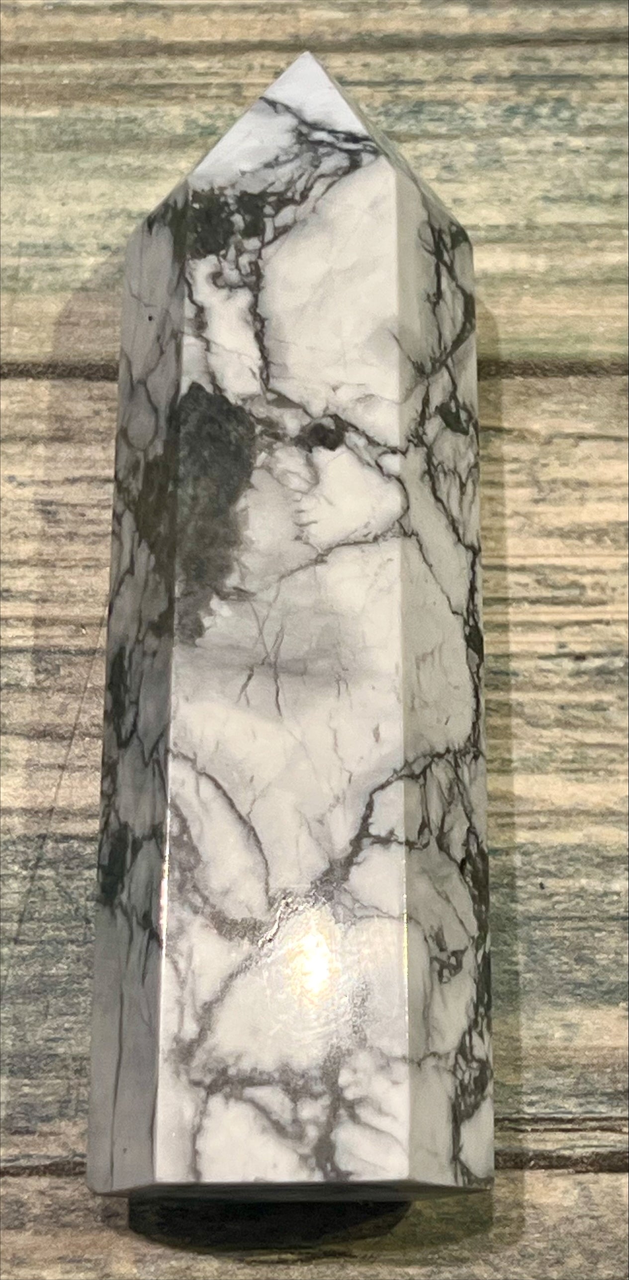Tower - White Howlite
