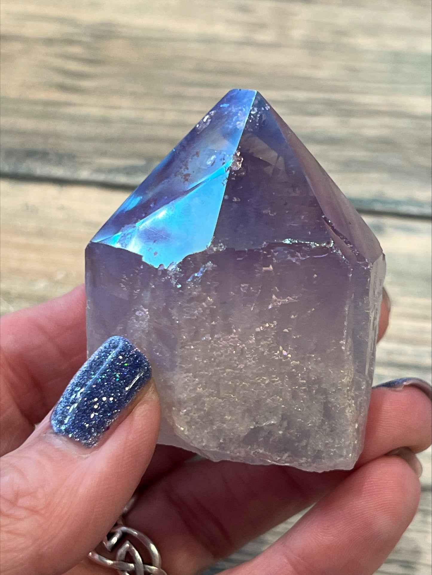 Generator - Amethyst Aura