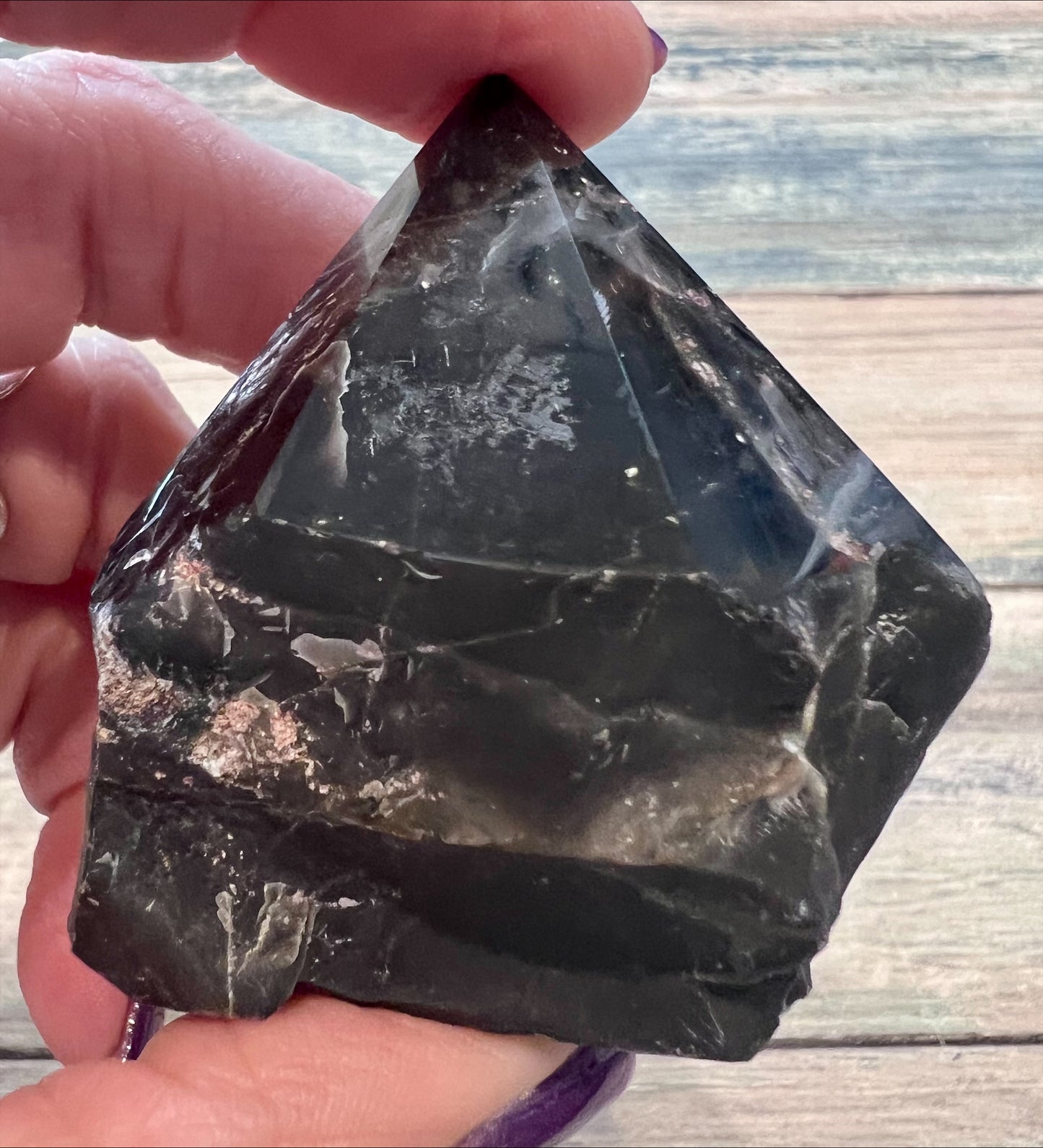Black Onyx Cut Base Point