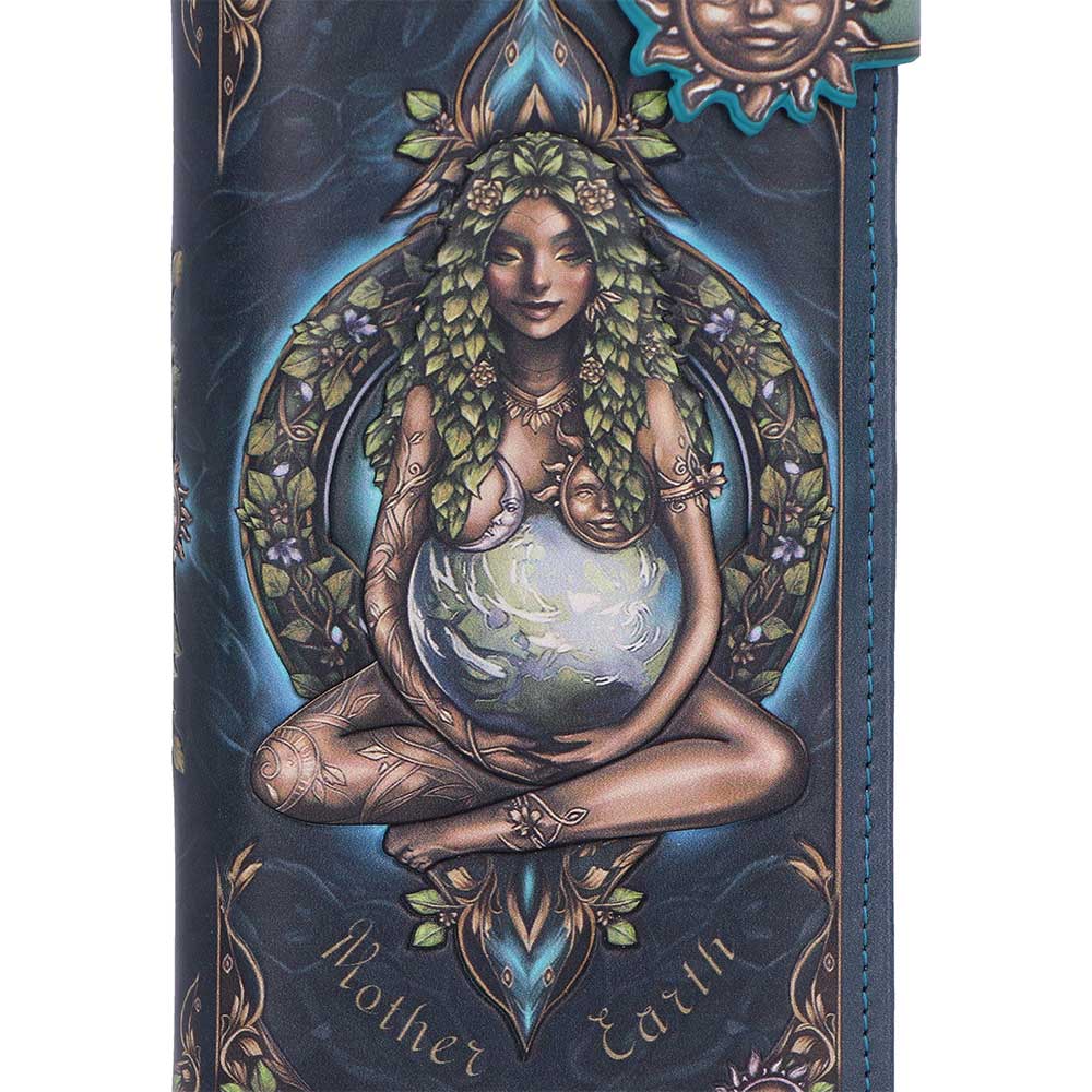 Mother Earth Embossed Purse 18.5cm
