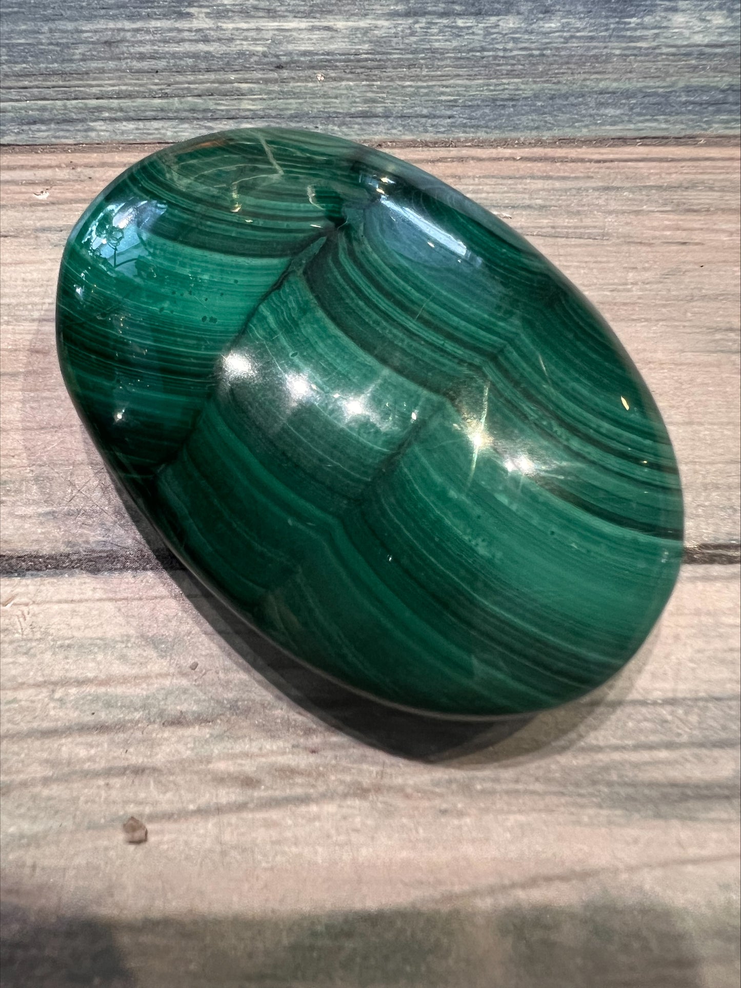 Malachite Palmstone