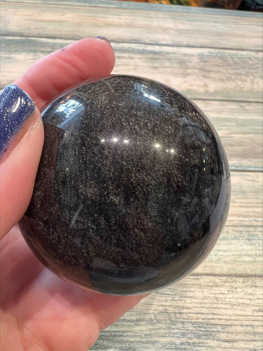 Sphere - Nuummite