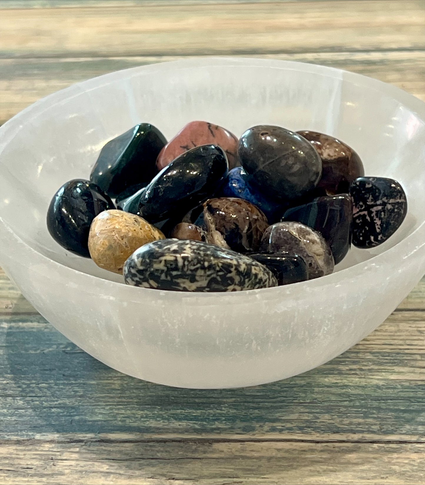 Selenite Bowl 14cm (crystals not include)