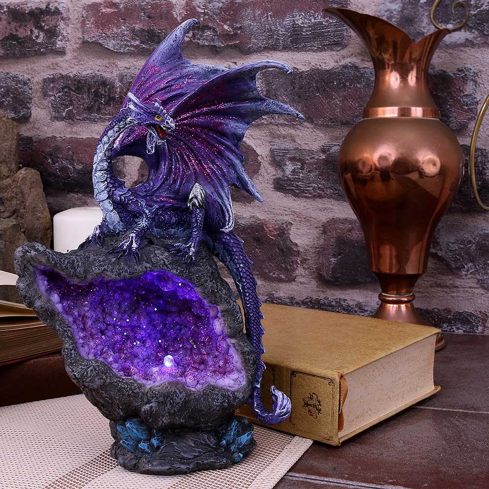 Amethyst Custodian Dragon 22cm