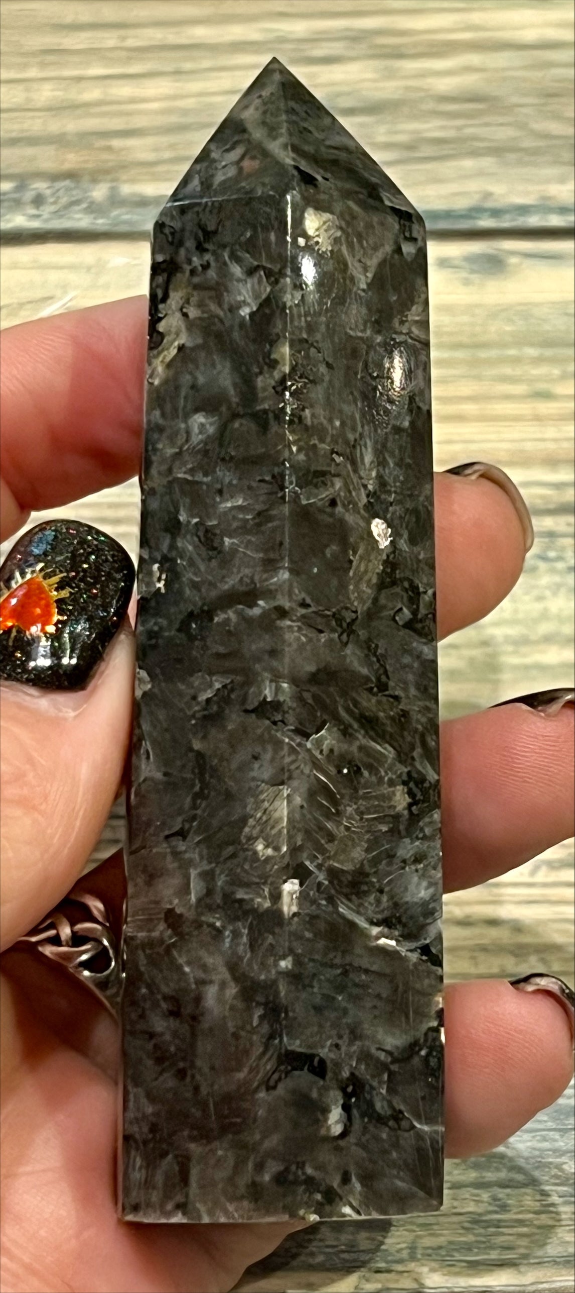 Tower - Larkivite