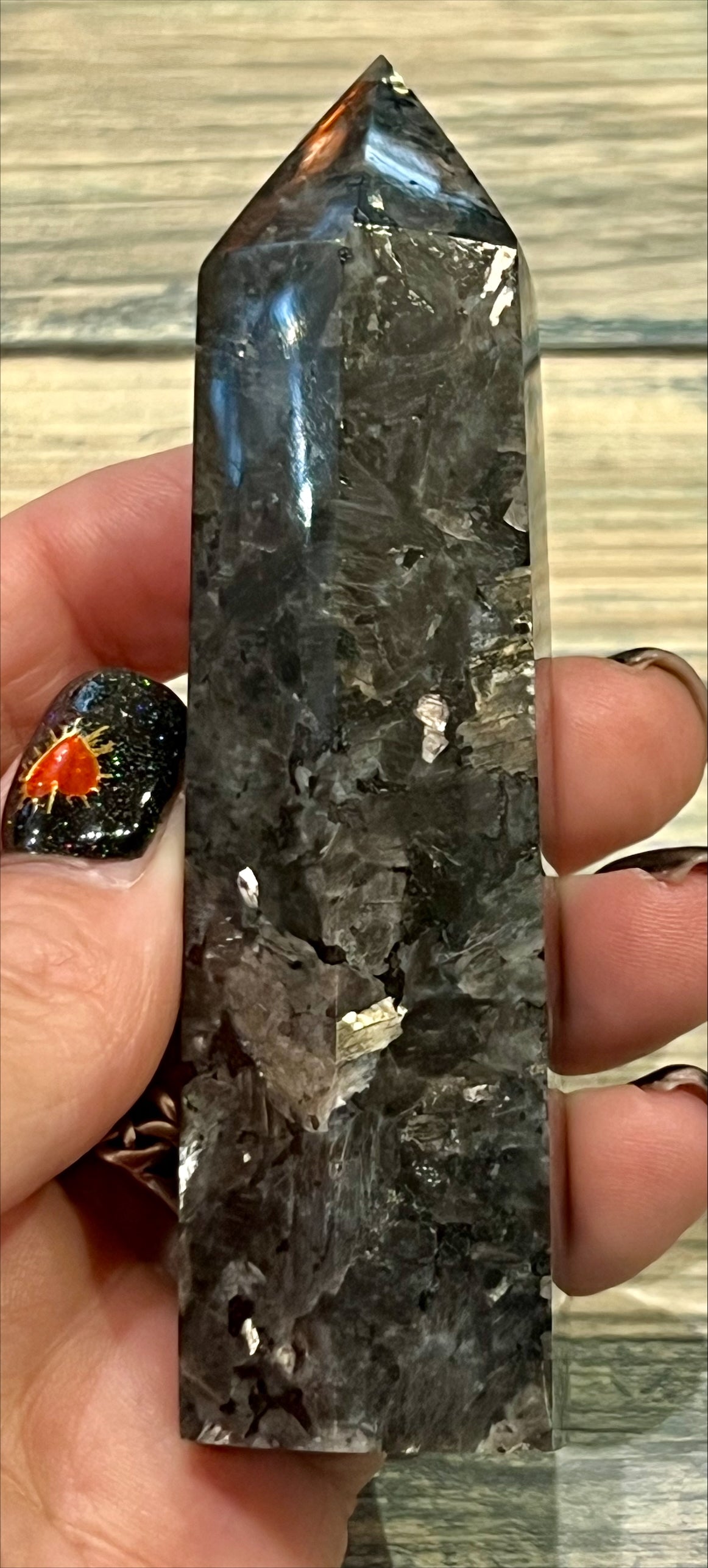Tower - Larkivite
