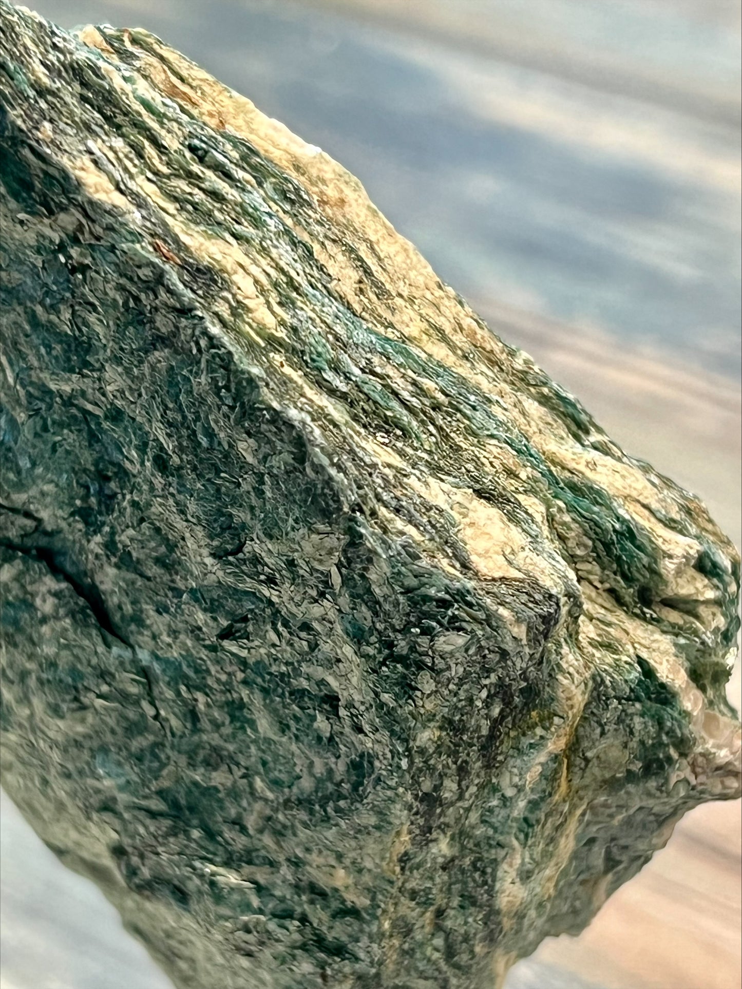 Fuchsite on stand