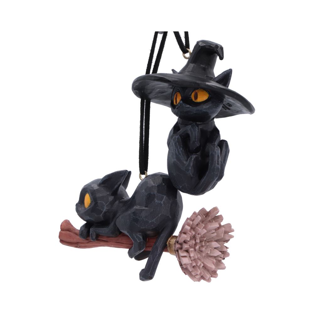 Curse and Claw Hanging Set