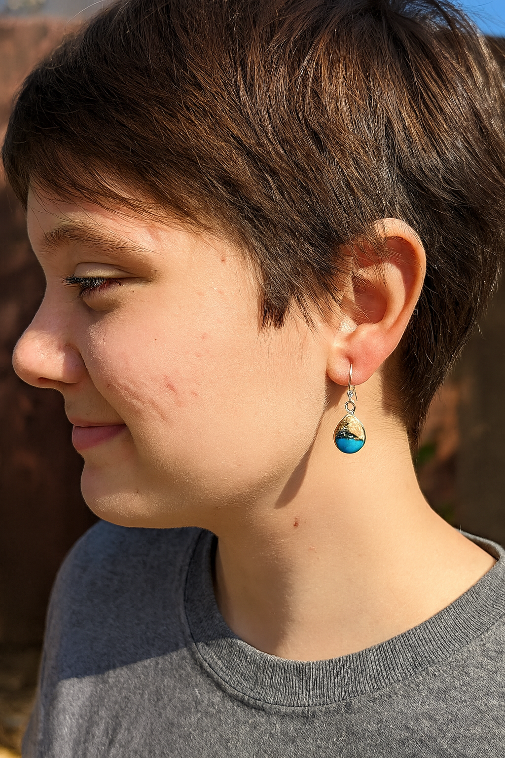 Oyster Mohave Turquoise Drop Earrings