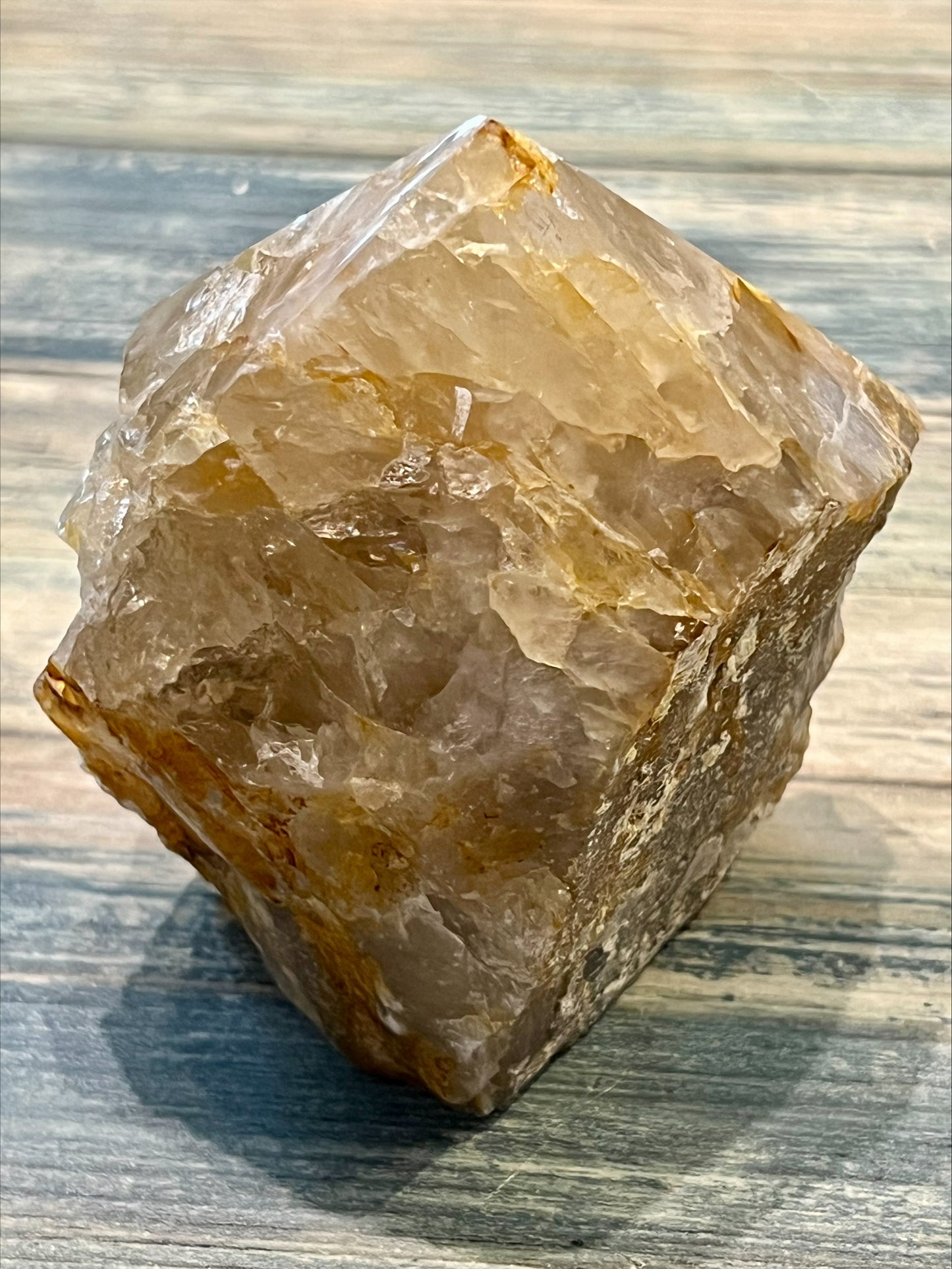 Citrine Cut Base
