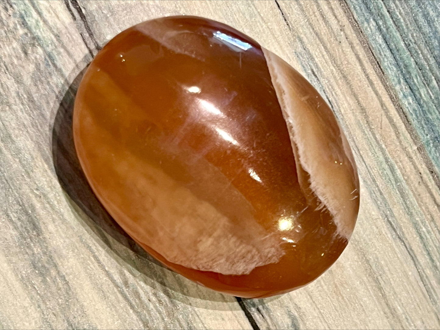 Palmstone - Honey Calcite