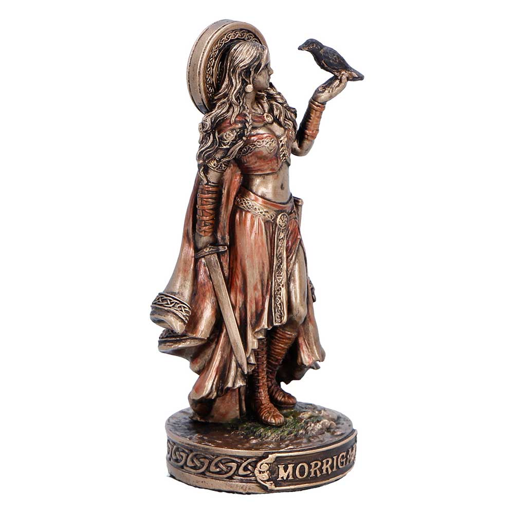 Morrigan and Crow (mini) 8.2cm