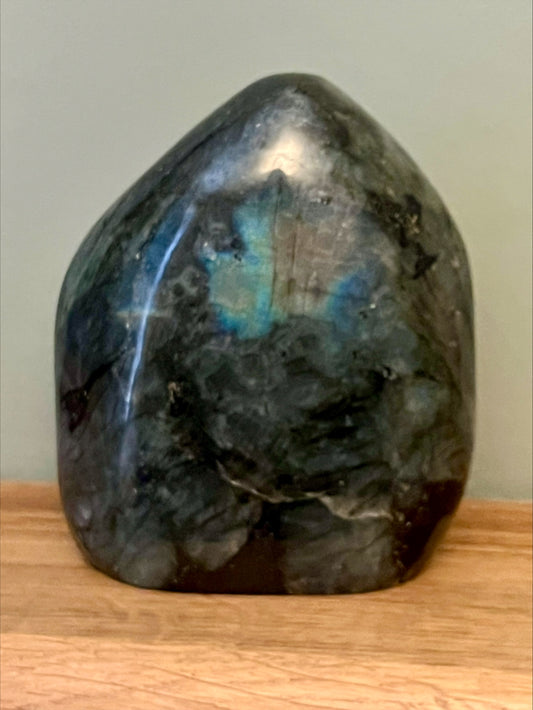Freeform Labradorite